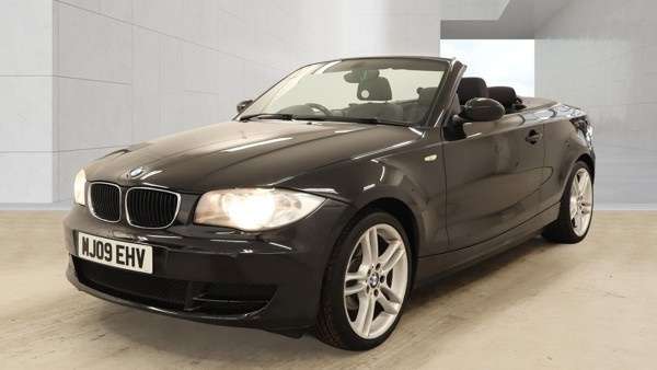 A 2009 BMW 1 SERIES 118i ES A 2009 BMW 1 SERIES 118i ES