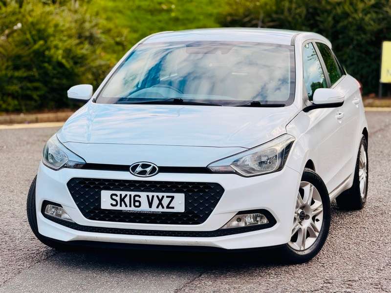 A 2016 HYUNDAI I20 MPI SE BLUE DRIVE A 2016 HYUNDAI I20 MPI SE BLUE DRIVE