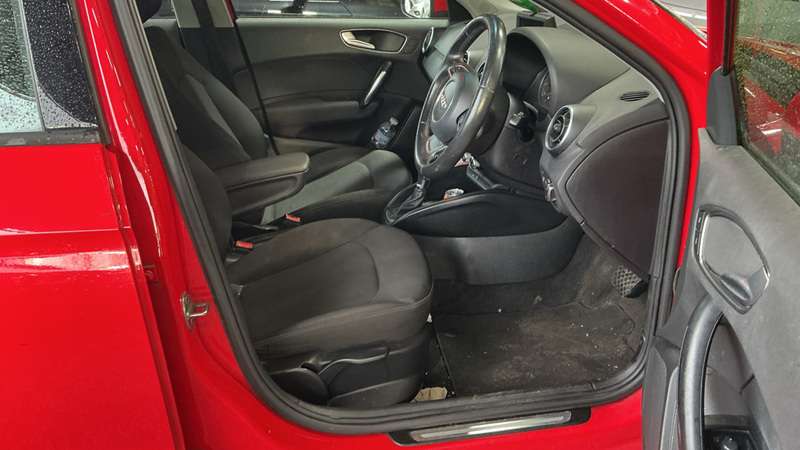 2014 AUDI A1 2014 AUDI A1