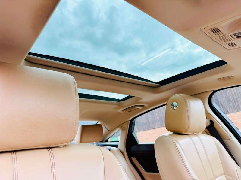 2011 JAGUAR XJ 2011 JAGUAR XJ