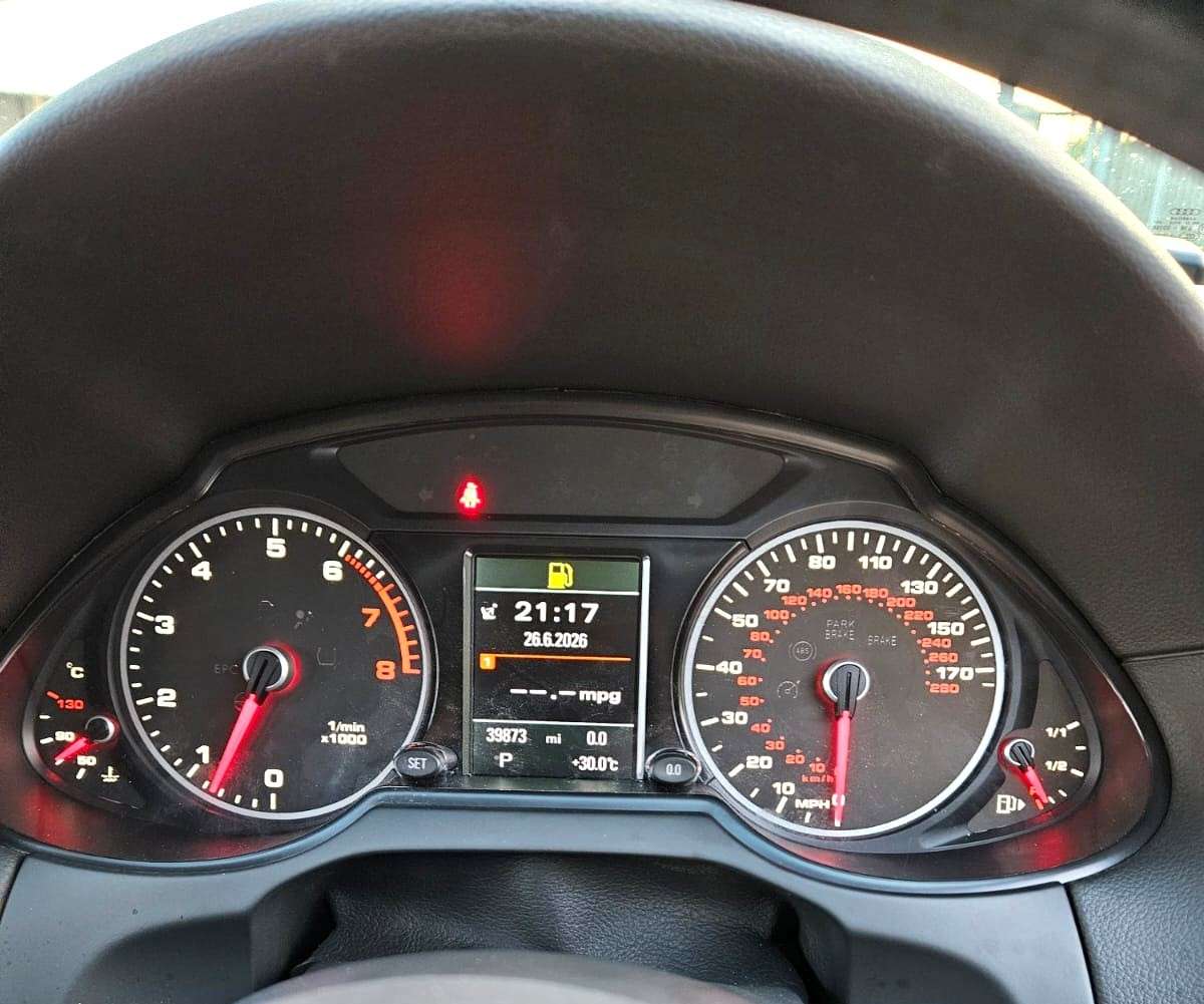 2013 AUDI Q5 2013 AUDI Q5
