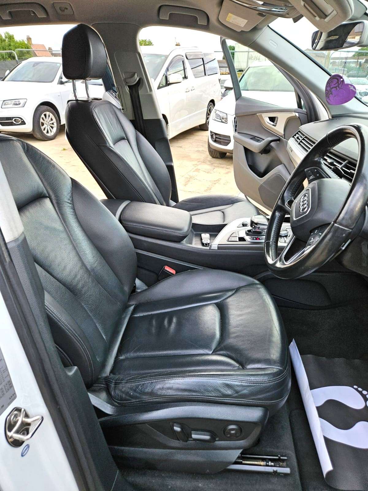 2016 AUDI Q7 2016 AUDI Q7