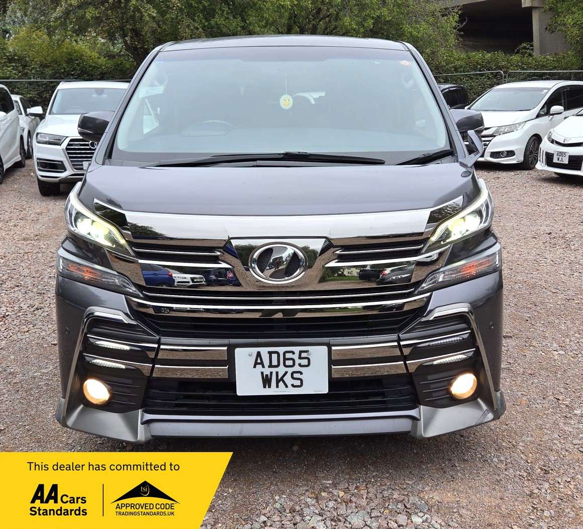 A 2015 TOYOTA VELLFIRE 2.5L PETROL-30 SERIES-ULEZ/CAZ PASS-FREE 48MONTHS GOLD WARRANTY & 12MONTHS AA BREAKDOWN COVER. A 2015 TOYOTA VELLFIRE 2.5L PETROL-30 SERIES-ULEZ/CAZ PASS-FREE 48MONTHS GOLD WARRANTY & 12MONTHS AA BREAKDOWN COVER.