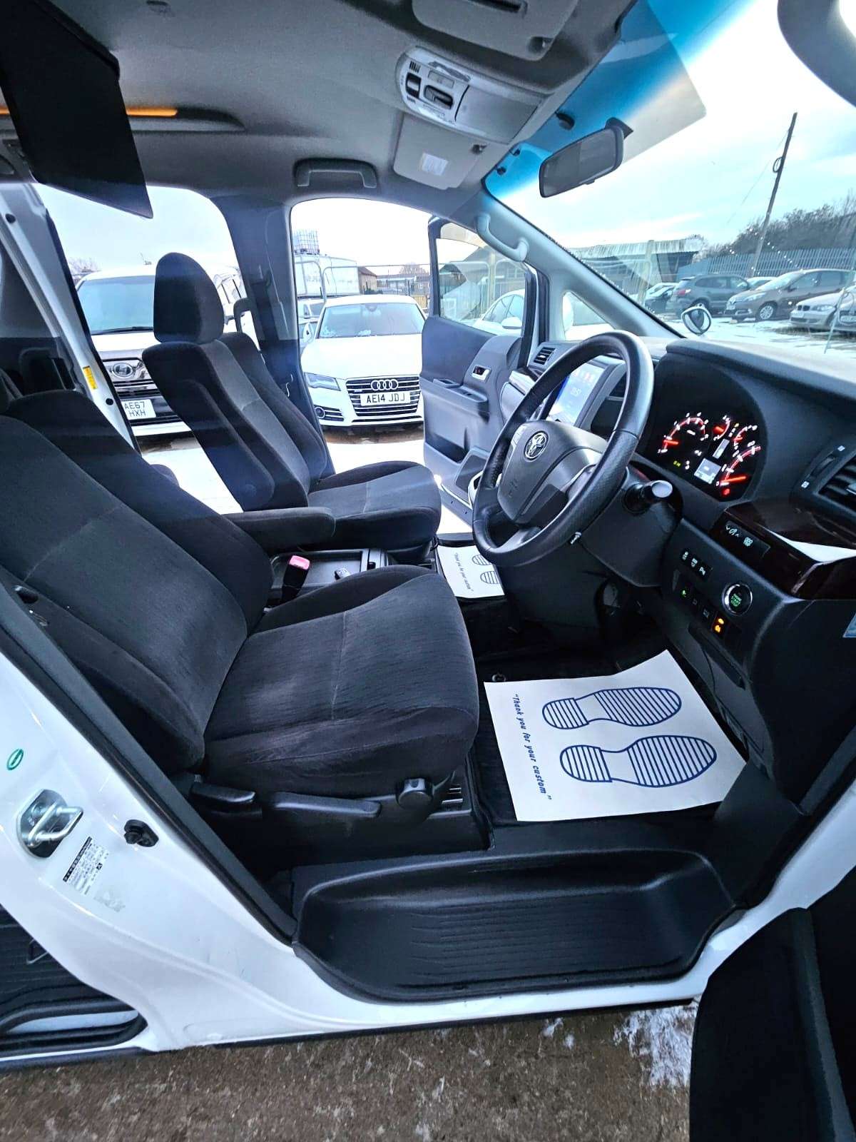 2013 TOYOTA VELLFIRE 2013 TOYOTA VELLFIRE