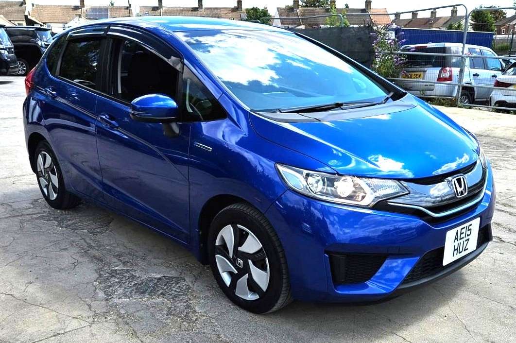A 2015 HONDA FIT 1.5L HYBRID- ULEZ/CAZ PASS-ENGLISH SPEEDOMETER- FREE 18MONTHS GOLD WARRANTY & 12MONTHS AA BREAKDOWN COVER A 2015 HONDA FIT 1.5L HYBRID- ULEZ/CAZ PASS-ENGLISH SPEEDOMETER- FREE 18MONTHS GOLD WARRANTY & 12MONTHS AA BREAKDOWN COVER