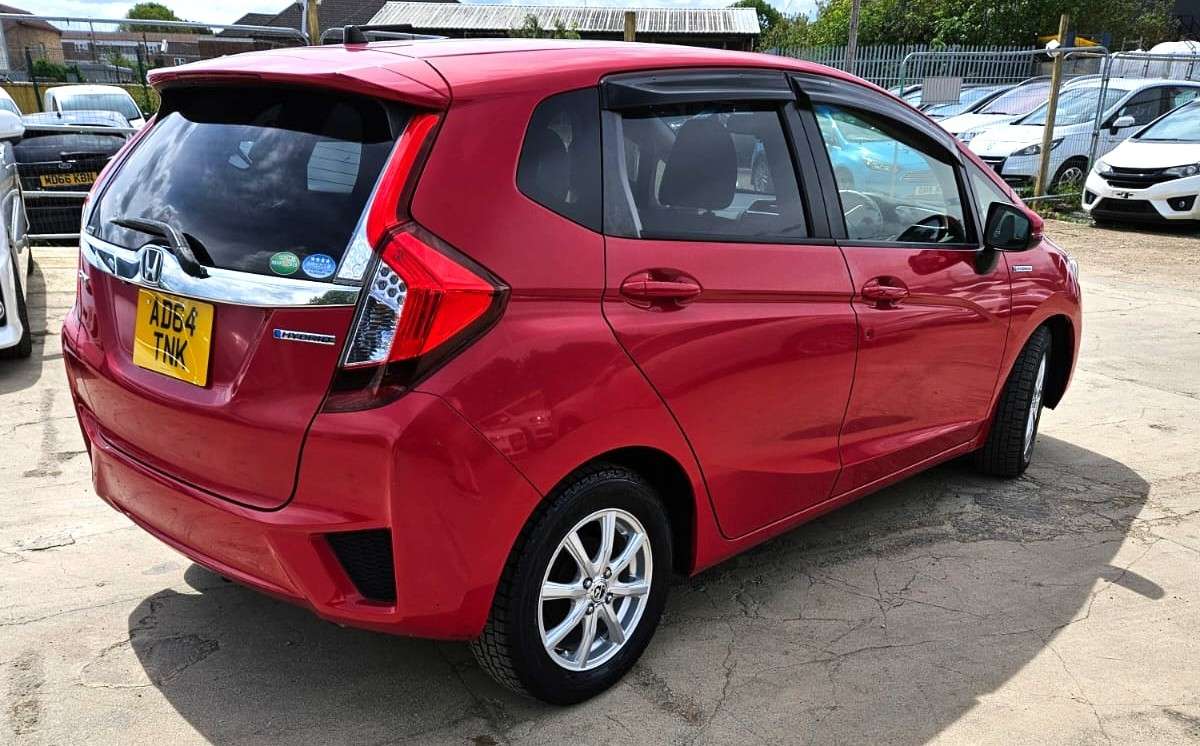 A 2014 HONDA FIT 1.5L HYBRID- ULEZ/CAZ PASS- FREE 24MONTHS GOLD WARRANTY & 12MONTHS AA BREAKDOWN COVER A 2014 HONDA FIT 1.5L HYBRID- ULEZ/CAZ PASS- FREE 24MONTHS GOLD WARRANTY & 12MONTHS AA BREAKDOWN COVER