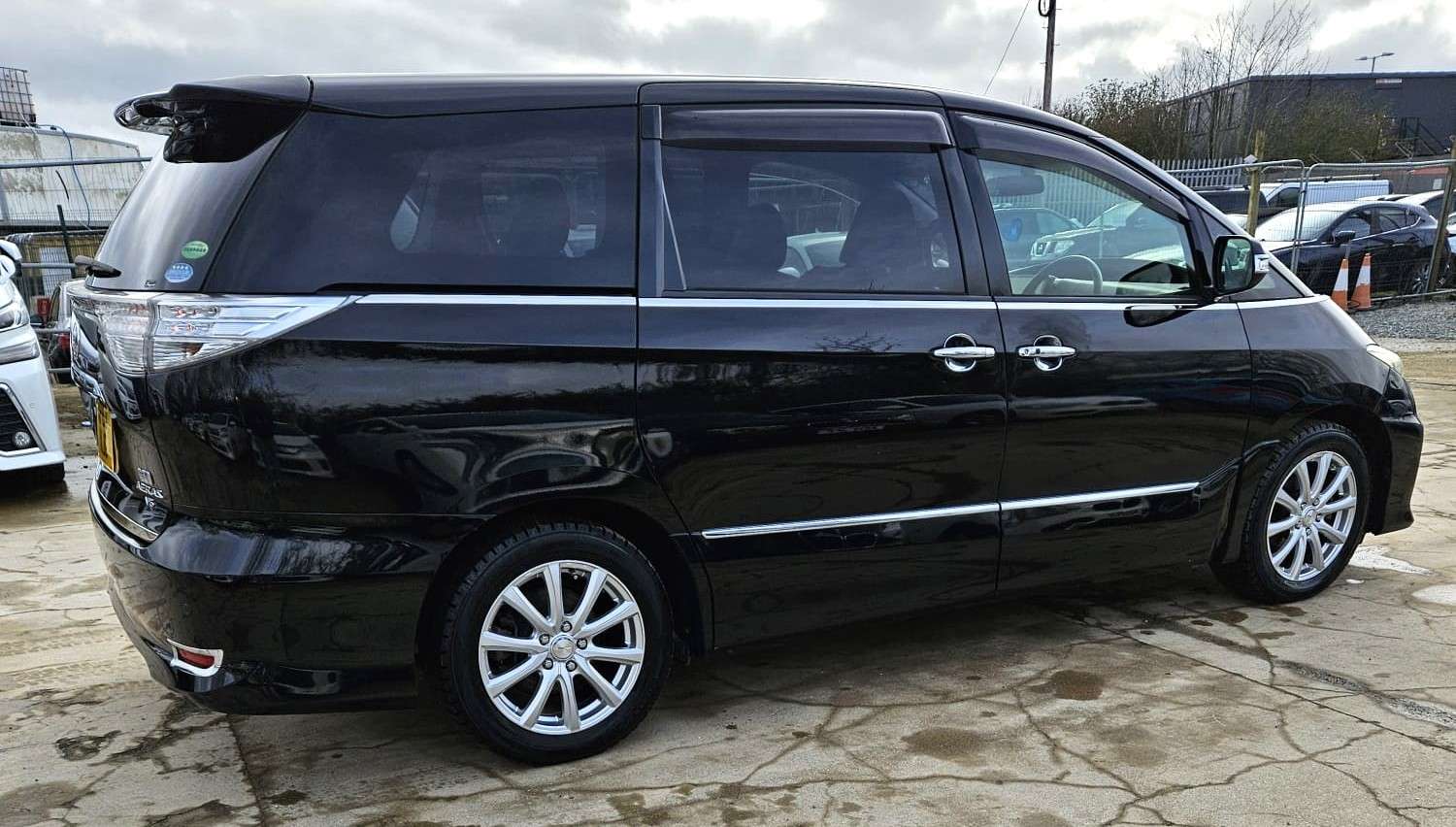 A 2013 TOYOTA ESTIMA 2.4L PETROL - 7 SEATER - ULEZ/CAZ PASS - FREE 18MONTHS GOLD WARRANTY & 12MONTHS BREAKDOWN. A 2013 TOYOTA ESTIMA 2.4L PETROL - 7 SEATER - ULEZ/CAZ PASS - FREE 18MONTHS GOLD WARRANTY & 12MONTHS BREAKDOWN.