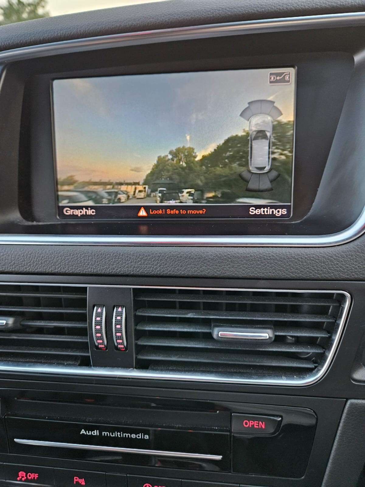 2013 AUDI Q5 2013 AUDI Q5
