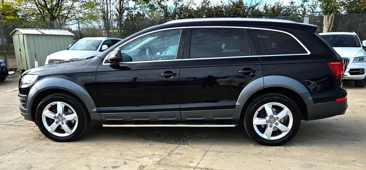 2012 AUDI Q7 2012 AUDI Q7