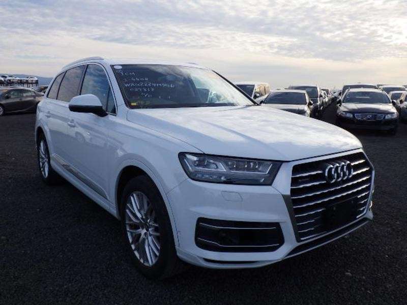 A 2016 AUDI Q7 2.0L TFSI-7 SEATER-ULEZ/CAZ PASS-FREE 12MONTHS GOLD WARRANTY & 12MONTHS AA BREAKDOWN COVER A 2016 AUDI Q7 2.0L TFSI-7 SEATER-ULEZ/CAZ PASS-FREE 12MONTHS GOLD WARRANTY & 12MONTHS AA BREAKDOWN COVER