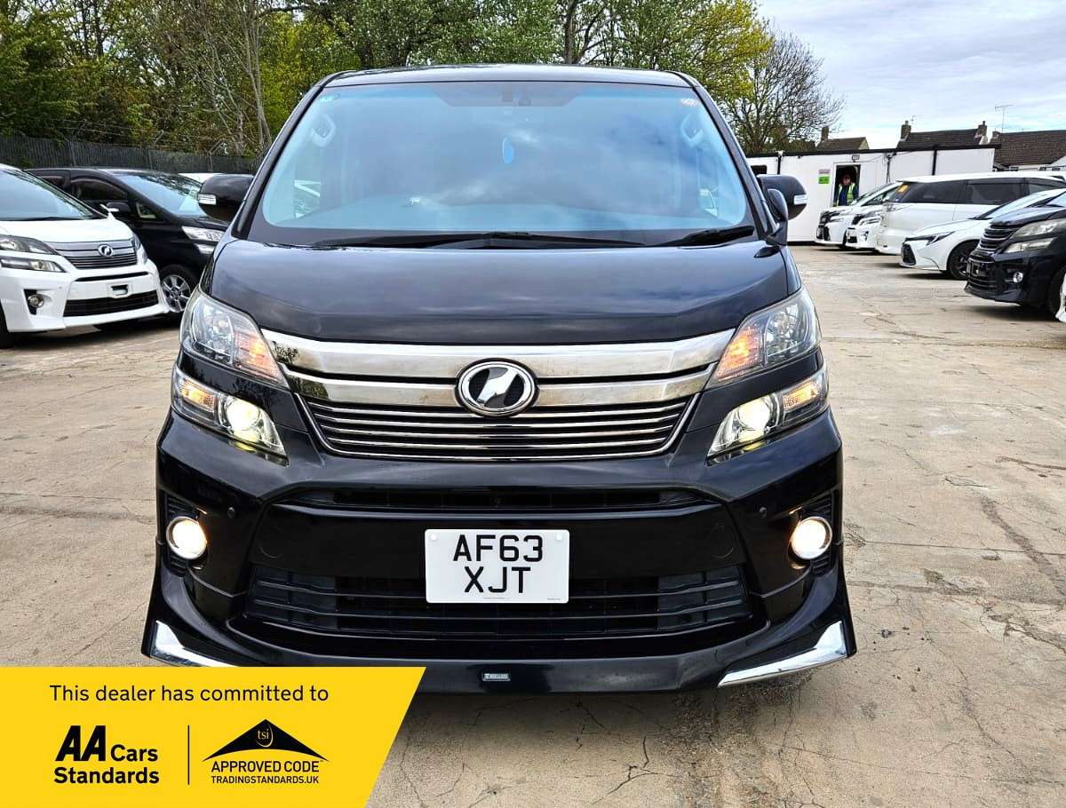 A 2013 TOYOTA VELLFIRE VELLFIRE- 3.5L-V6-G EDITION-CAPTAIN SEATS-UPGRADED CAR-ULEZ/CAZ PASS-FREE 42MONTHS GOLD WARRANTY & 12MONTHS AA BREAKDOWN COVER A 2013 TOYOTA VELLFIRE VELLFIRE- 3.5L-V6-G EDITION-CAPTAIN SEATS-UPGRADED CAR-ULEZ/CAZ PASS-FREE 42MONTHS GOLD WARRANTY & 12MONTHS AA BREAKDOWN COVER