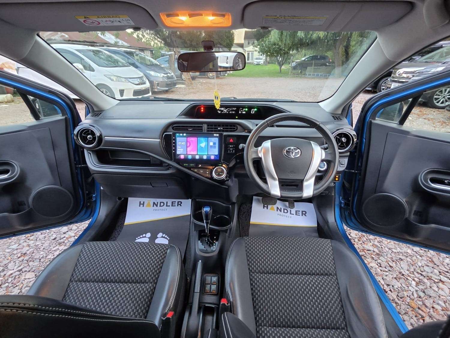 2015 TOYOTA AQUA 2015 TOYOTA AQUA