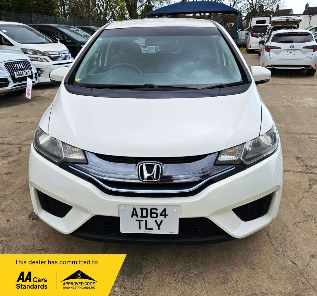 A 2014 HONDA FIT 1.5L HYBRID- ULEZ/CAZ PASS- FREE 18MONTHS GOLD WARRANTY & 12MONTHS AA BREAKDOWN COVER A 2014 HONDA FIT 1.5L HYBRID- ULEZ/CAZ PASS- FREE 18MONTHS GOLD WARRANTY & 12MONTHS AA BREAKDOWN COVER