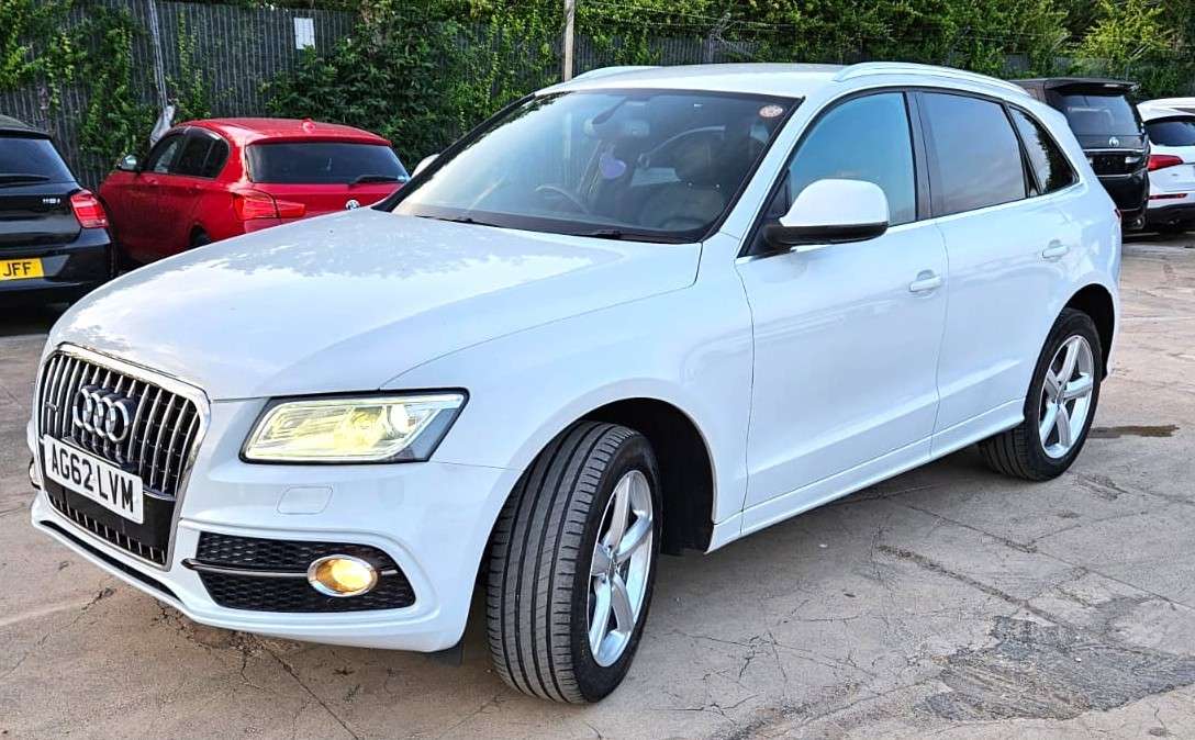2013 AUDI Q5 2013 AUDI Q5
