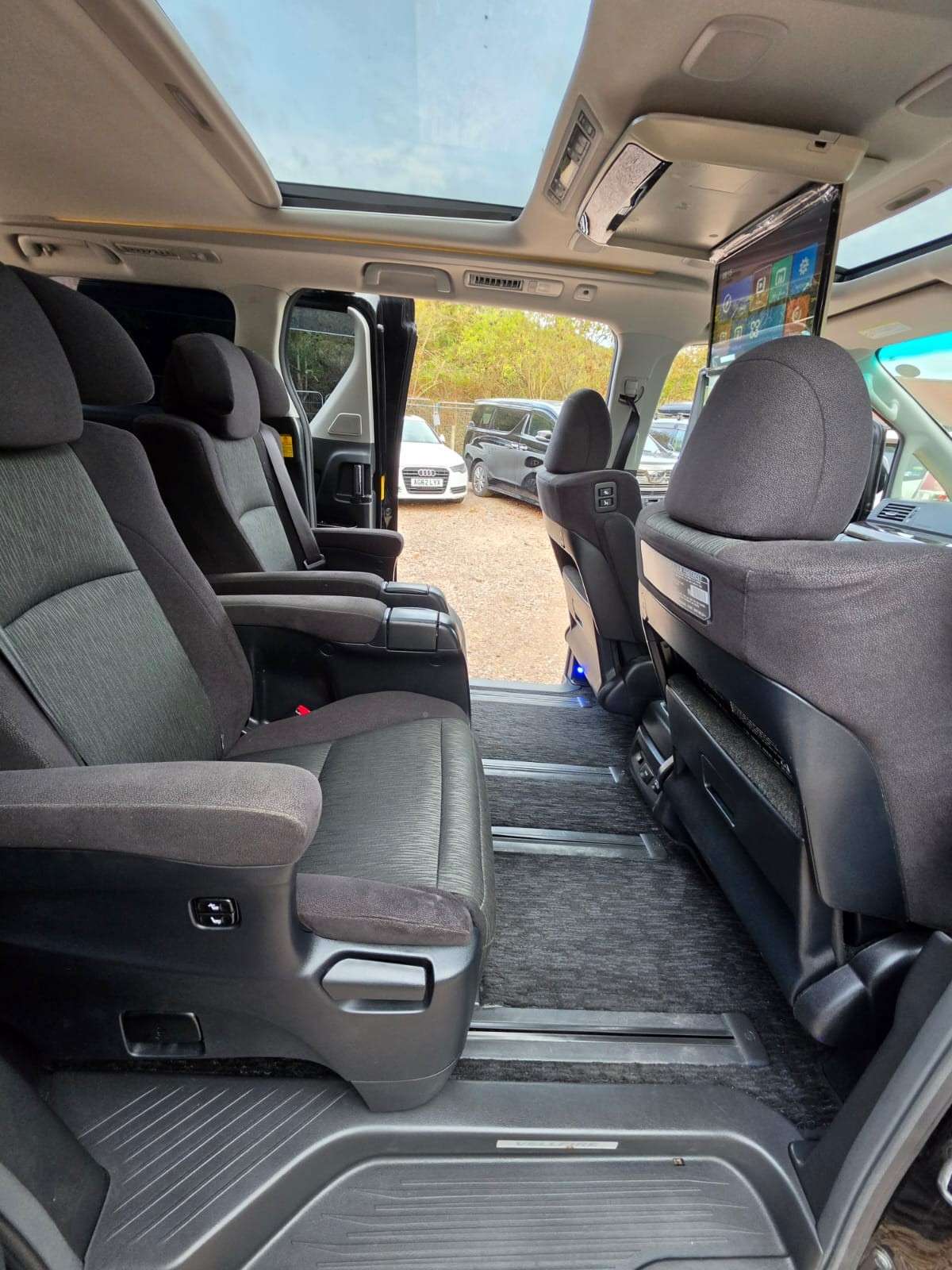 2012 TOYOTA VELLFIRE 2012 TOYOTA VELLFIRE