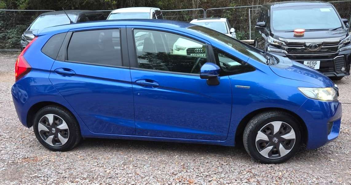 A 2016 HONDA FIT 1.5L HYBRID- ULEZ/CAZ PASS-ENGLISH SPEEDOMETER- FREE 24MONTHS GOLD WARRANTY & 12MONTHS AA BREAKDOWN COVER A 2016 HONDA FIT 1.5L HYBRID- ULEZ/CAZ PASS-ENGLISH SPEEDOMETER- FREE 24MONTHS GOLD WARRANTY & 12MONTHS AA BREAKDOWN COVER