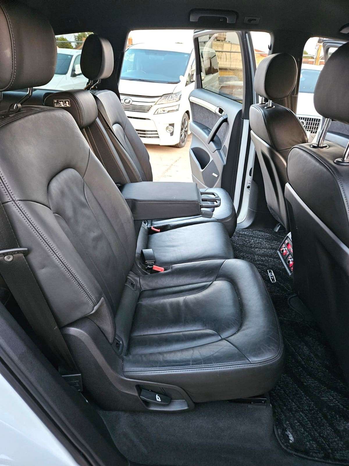 2012 AUDI Q7 2012 AUDI Q7