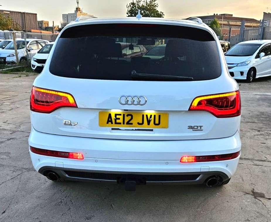 2012 AUDI Q7 2012 AUDI Q7