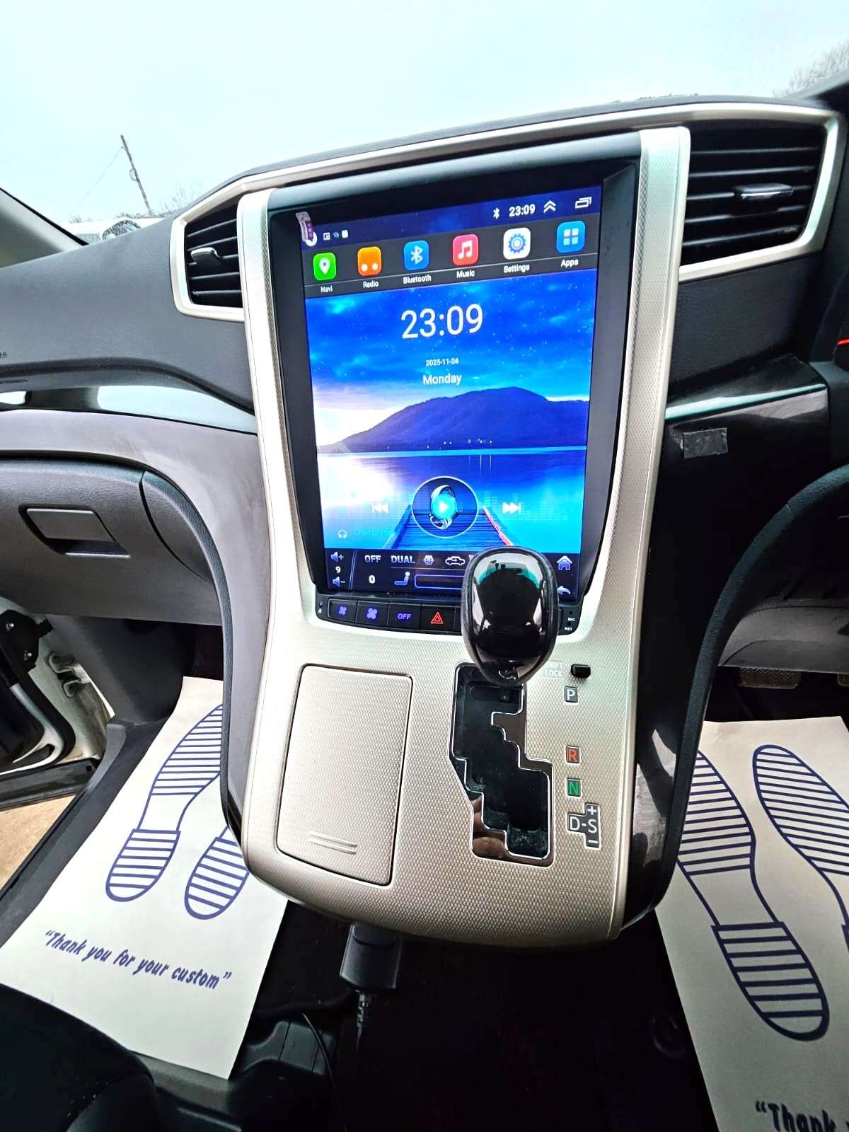 2013 TOYOTA VELLFIRE 2013 TOYOTA VELLFIRE