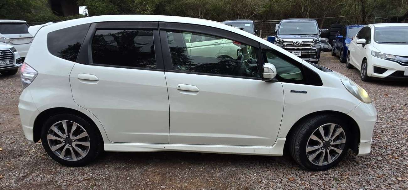 A 2012 HONDA FIT 1.5L HYBRID-RS SPORTS EDITION- ULEZ/CAZ PASS- FREE 24MONTHS GOLD WARRANTY & 12MONTHS AA BREAKDOWN COVER A 2012 HONDA FIT 1.5L HYBRID-RS SPORTS EDITION- ULEZ/CAZ PASS- FREE 24MONTHS GOLD WARRANTY & 12MONTHS AA BREAKDOWN COVER