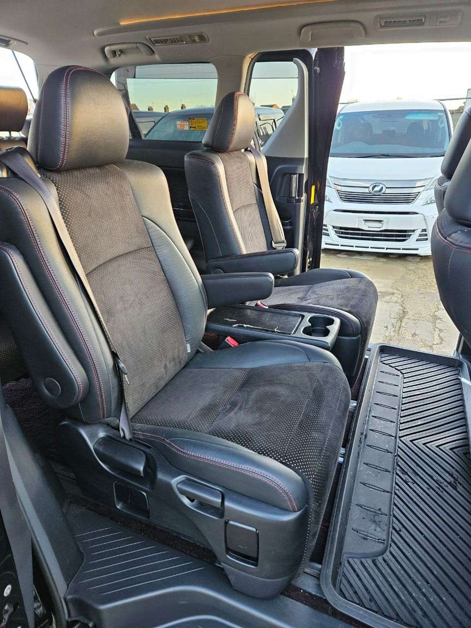 2013 TOYOTA VELLFIRE 2013 TOYOTA VELLFIRE