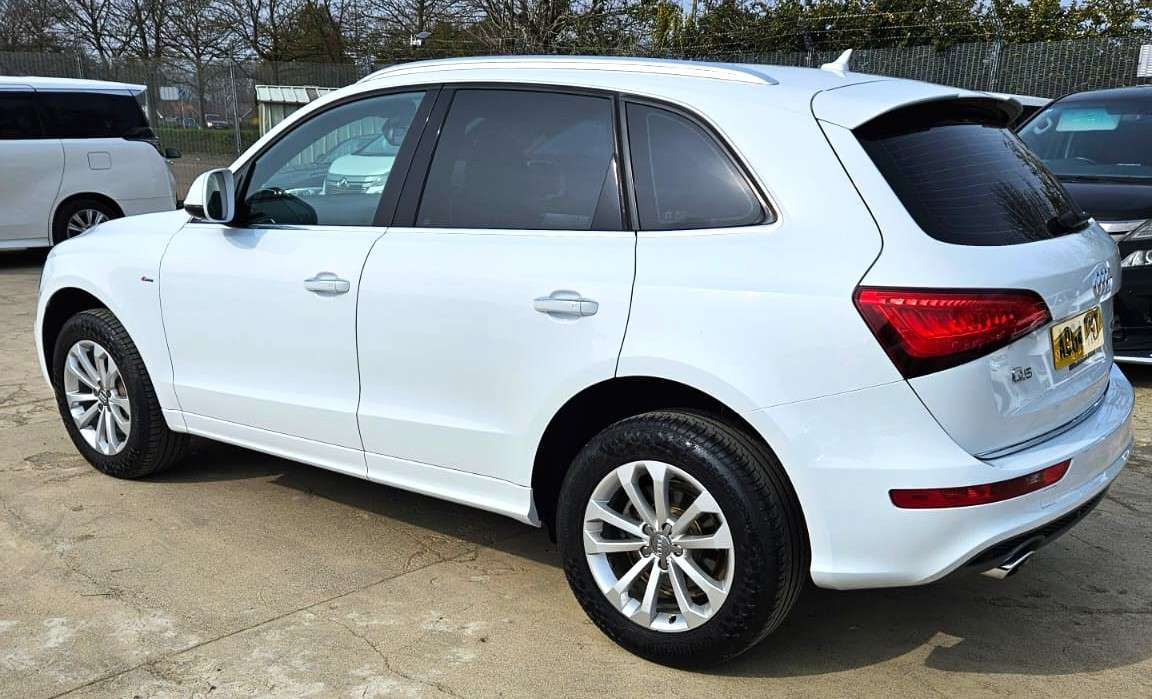 2014 AUDI Q5 2014 AUDI Q5