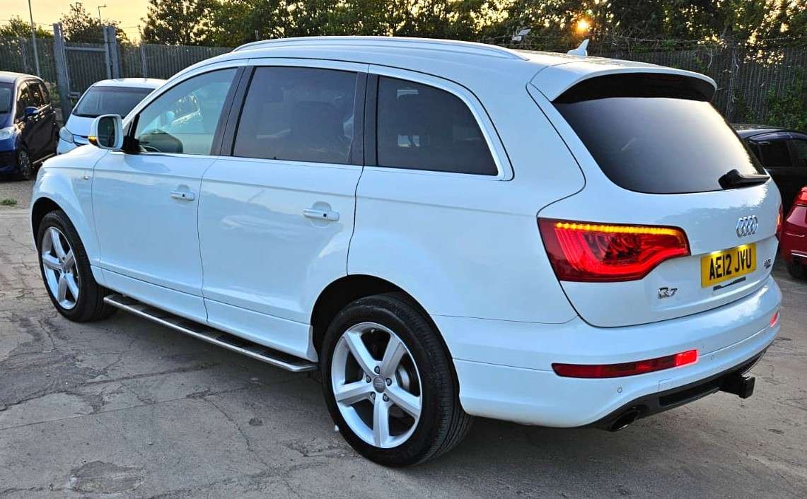 2012 AUDI Q7 2012 AUDI Q7