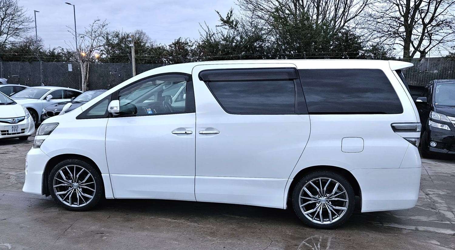 2012 TOYOTA VELLFIRE 2012 TOYOTA VELLFIRE
