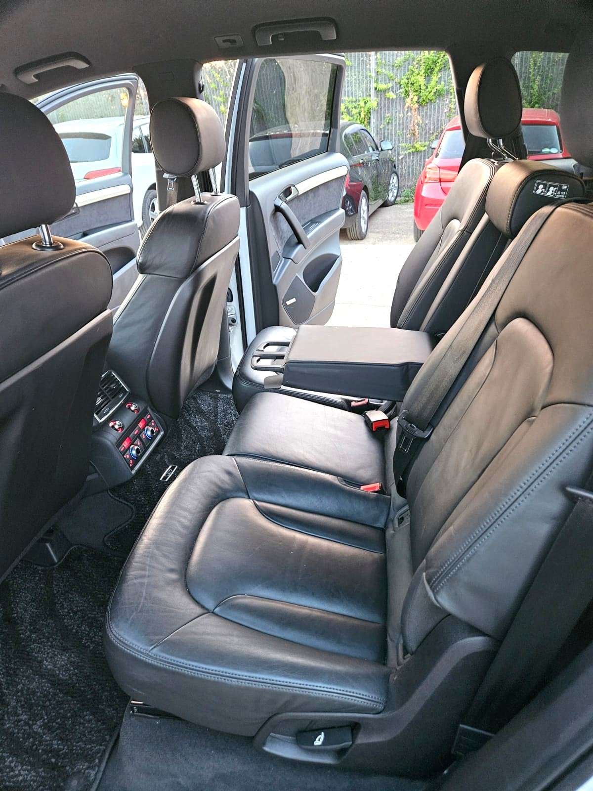 2012 AUDI Q7 2012 AUDI Q7