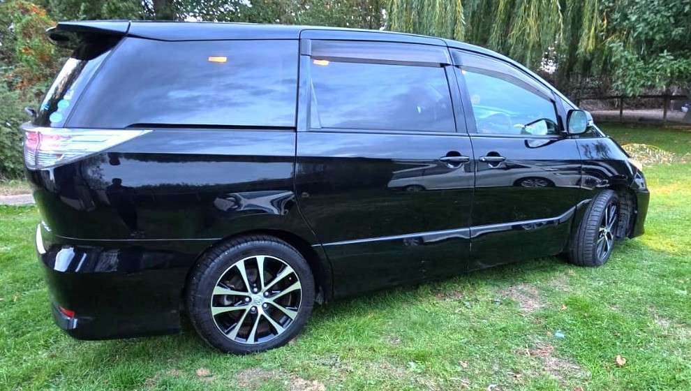 A 2014 TOYOTA ESTIMA 2.4L PETROL - 7 SEATER - ULEZ/CAZ PASS - FREE 15MONTHS GOLD WARRANTY & 12MONTHS BREAKDOWN A 2014 TOYOTA ESTIMA 2.4L PETROL - 7 SEATER - ULEZ/CAZ PASS - FREE 15MONTHS GOLD WARRANTY & 12MONTHS BREAKDOWN