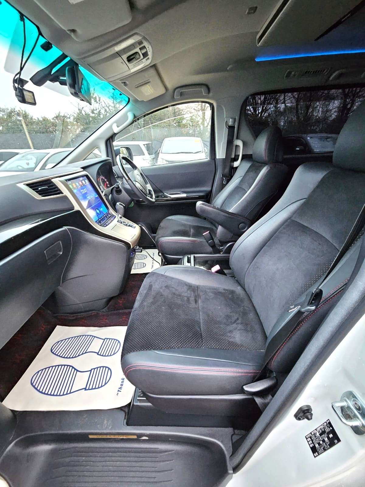 2013 TOYOTA VELLFIRE 2013 TOYOTA VELLFIRE