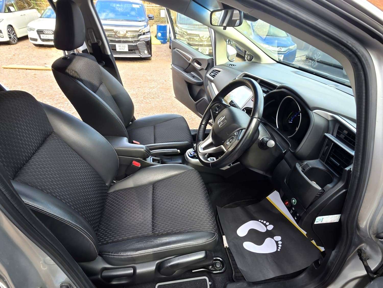 2016 HONDA FIT 2016 HONDA FIT