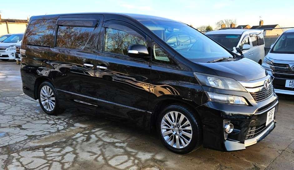 A 2013 TOYOTA VELLFIRE GOLDEN EYES 2 - 2.4L PETROL- UPGRADED CAR -ULEZ/CAZ PASS-FREE 36MONTHS GOLD WARRANTY & 12 AA BREAKDOWN COVER A 2013 TOYOTA VELLFIRE GOLDEN EYES 2 - 2.4L PETROL- UPGRADED CAR -ULEZ/CAZ PASS-FREE 36MONTHS GOLD WARRANTY & 12 AA BREAKDOWN COVER