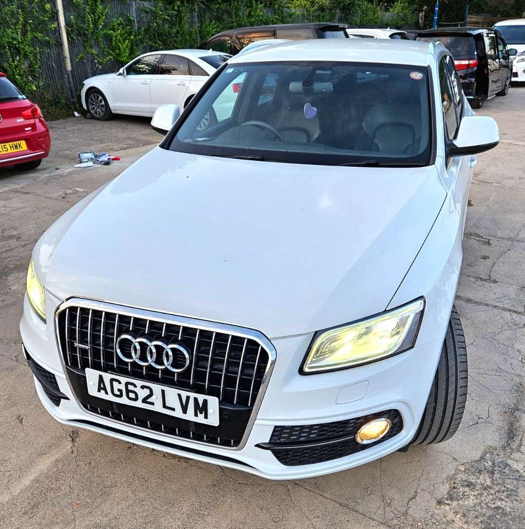 2013 AUDI Q5 2013 AUDI Q5