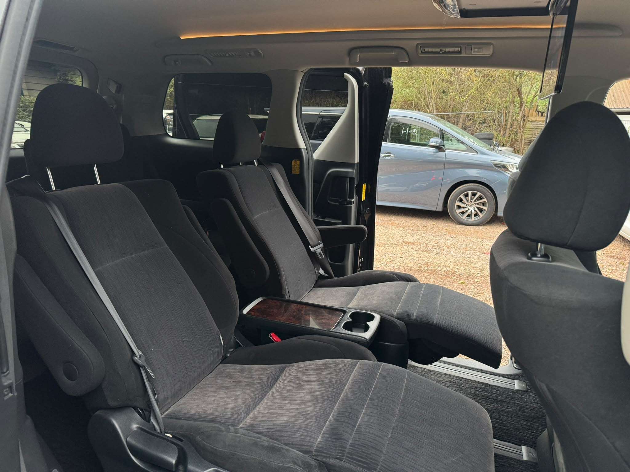 2012 TOYOTA VELLFIRE 2012 TOYOTA VELLFIRE
