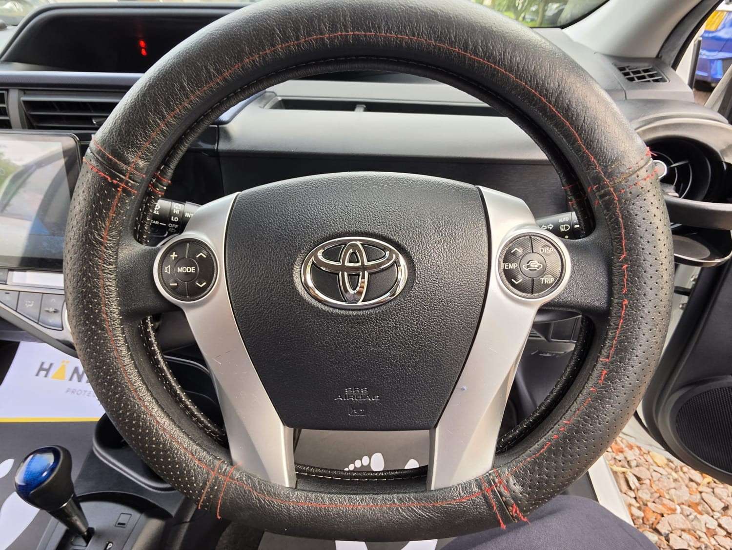 2016 TOYOTA AQUA 2016 TOYOTA AQUA