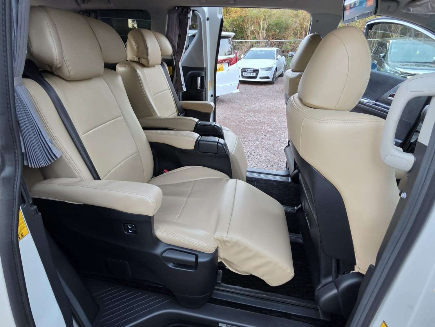 2012 TOYOTA VELLFIRE 2012 TOYOTA VELLFIRE