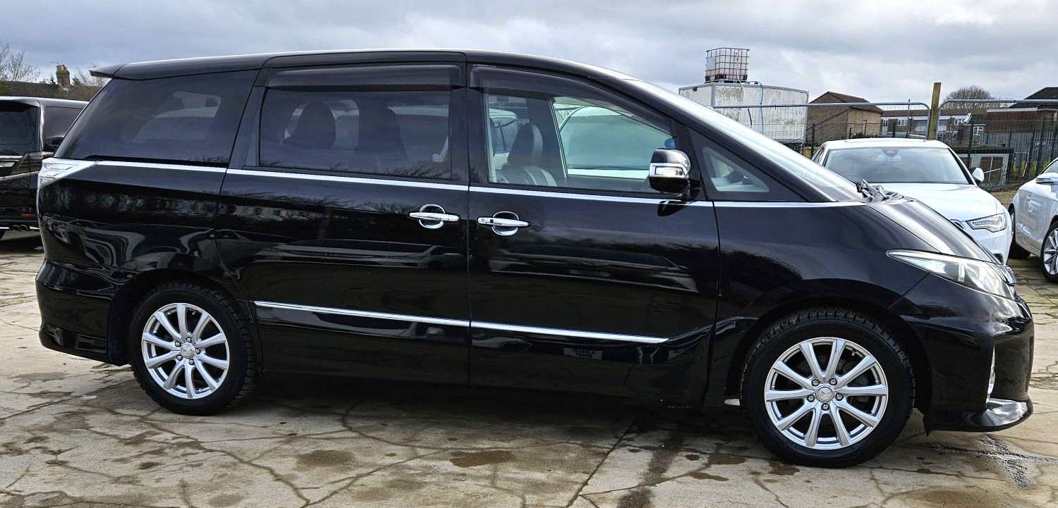 A 2013 TOYOTA ESTIMA 2.4L PETROL - 7 SEATER - ULEZ/CAZ PASS - FREE 18MONTHS GOLD WARRANTY & 12MONTHS BREAKDOWN. A 2013 TOYOTA ESTIMA 2.4L PETROL - 7 SEATER - ULEZ/CAZ PASS - FREE 18MONTHS GOLD WARRANTY & 12MONTHS BREAKDOWN.