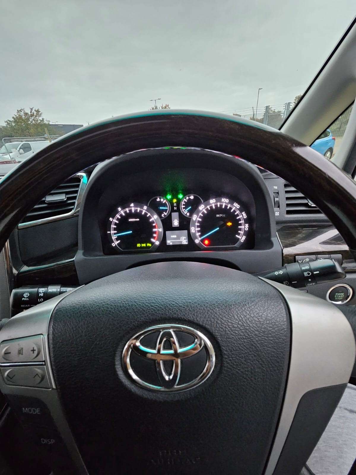 2013 TOYOTA VELLFIRE 2013 TOYOTA VELLFIRE