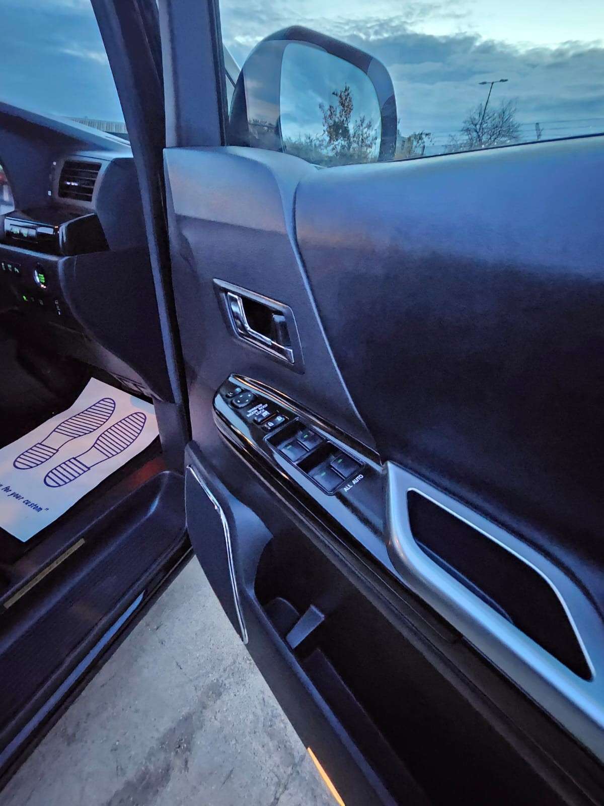 2013 TOYOTA VELLFIRE 2013 TOYOTA VELLFIRE