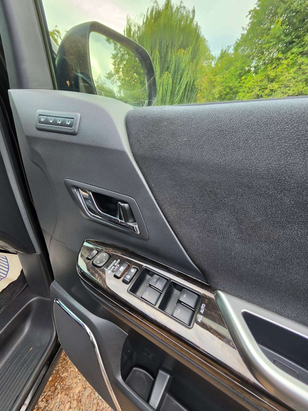 2012 TOYOTA VELLFIRE 2012 TOYOTA VELLFIRE