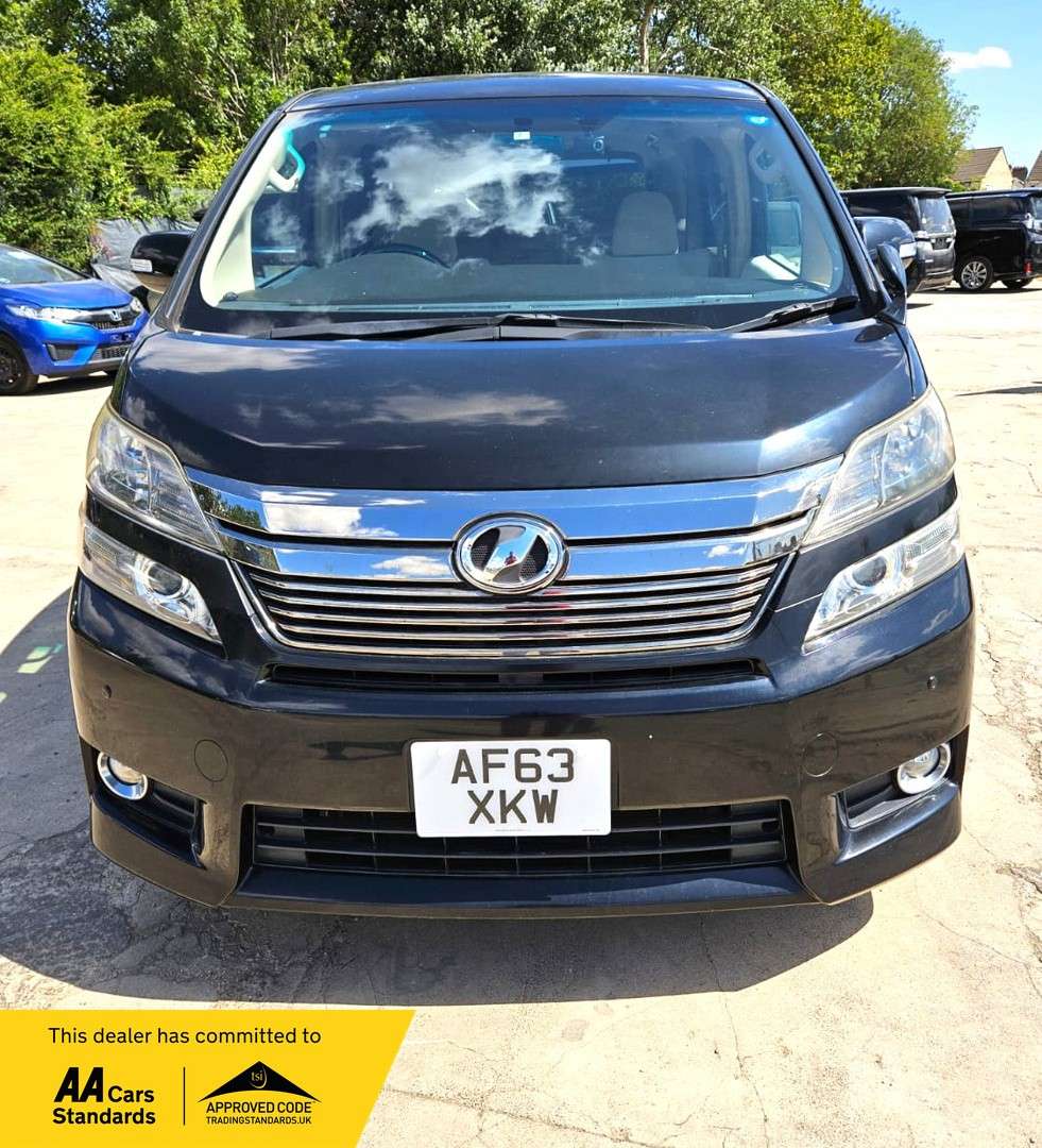 A 2014 TOYOTA VELLFIRE 8 Seater- 2.4L PETROL-ULEZ/CAZ PASS-FREE 42MONTHS GOLD WARRANTY & 12 MONTHS AA BREAKDOWN COVER A 2014 TOYOTA VELLFIRE 8 Seater- 2.4L PETROL-ULEZ/CAZ PASS-FREE 42MONTHS GOLD WARRANTY & 12 MONTHS AA BREAKDOWN COVER