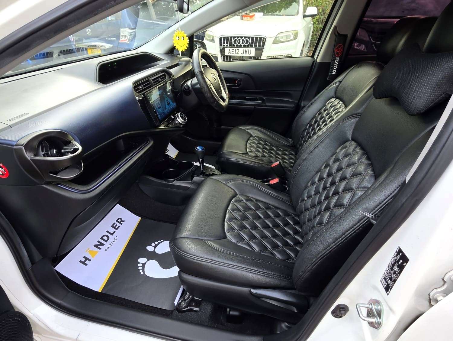 2016 TOYOTA AQUA 2016 TOYOTA AQUA