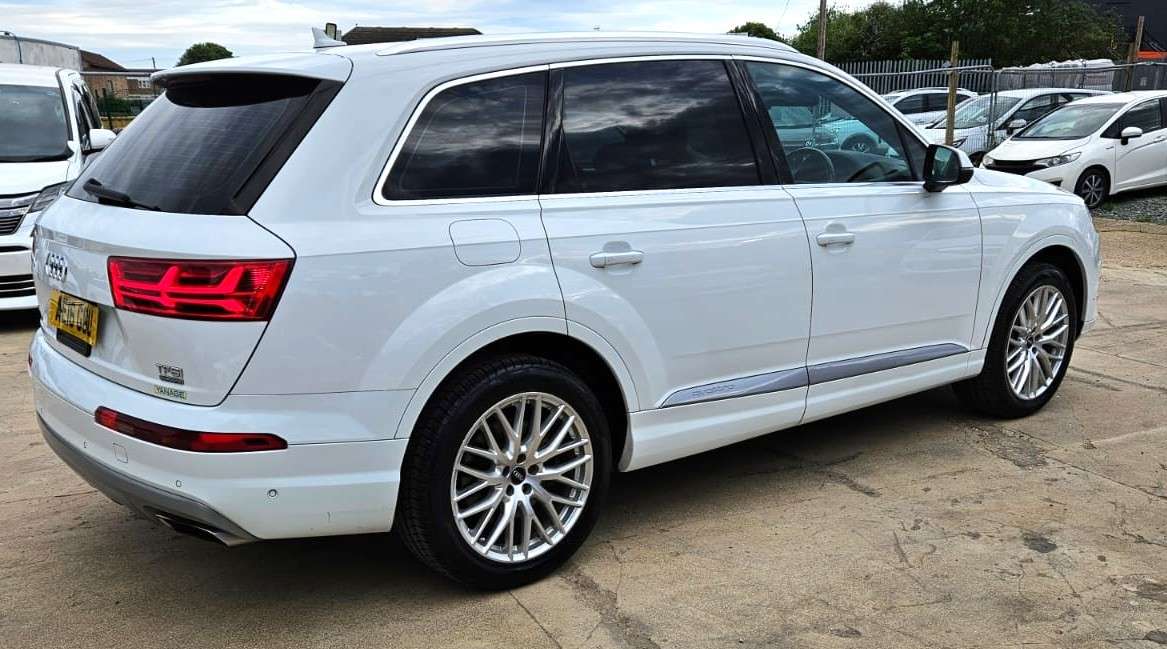 A 2016 AUDI Q7 2.0L TFSI-7 SEATER-CARPLAY FITTED-ULEZ/CAZ PASS-FREE 18MONTHS GOLD WARRANTY & 12MONTHS AA BREAKDOWN COVER A 2016 AUDI Q7 2.0L TFSI-7 SEATER-CARPLAY FITTED-ULEZ/CAZ PASS-FREE 18MONTHS GOLD WARRANTY & 12MONTHS AA BREAKDOWN COVER