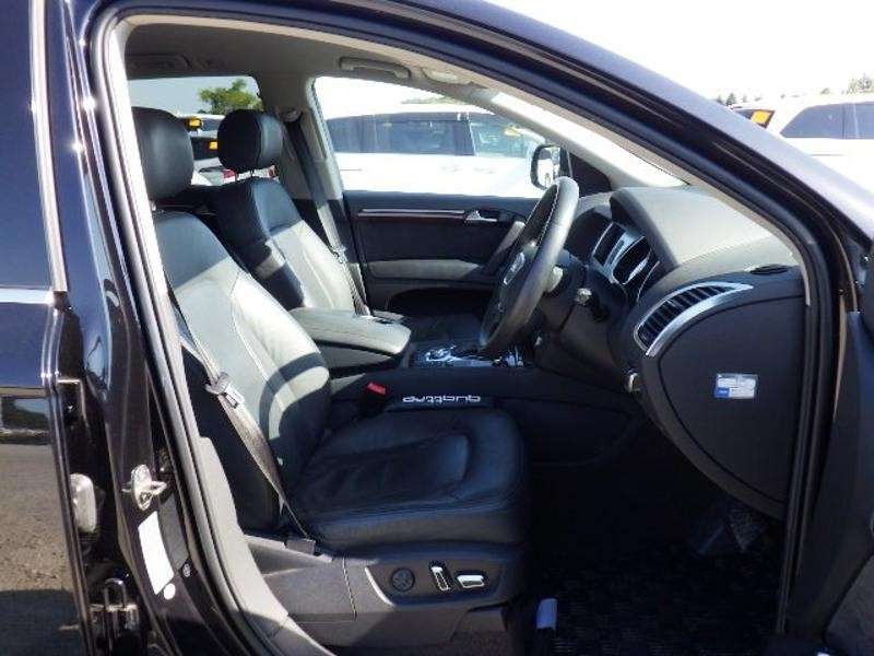 2013 AUDI Q7 2013 AUDI Q7