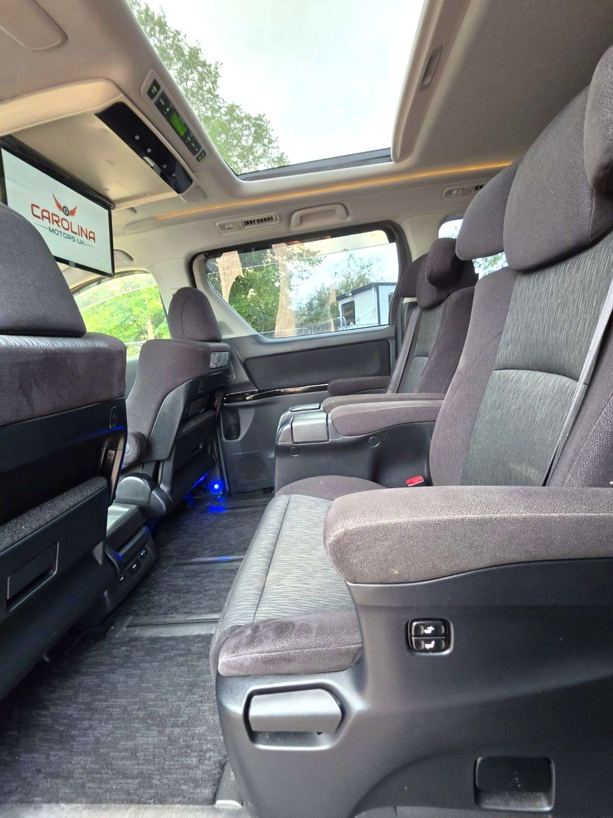 2012 TOYOTA VELLFIRE 2012 TOYOTA VELLFIRE