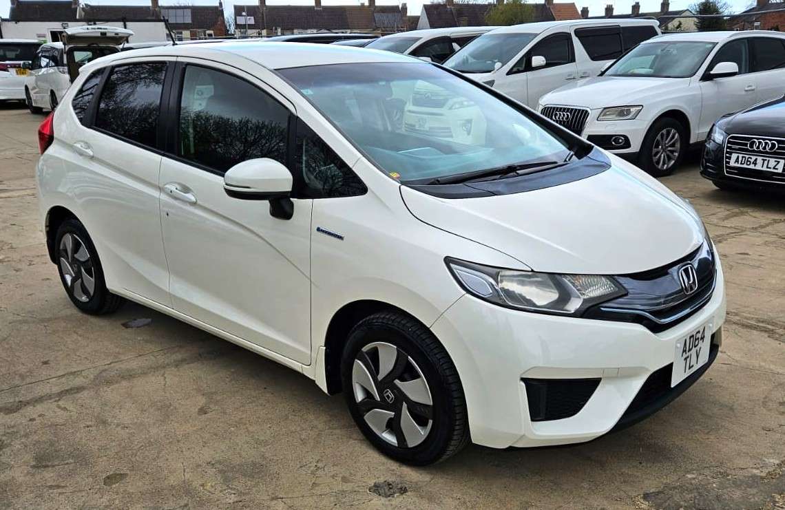 A 2014 HONDA FIT 1.5L HYBRID- ULEZ/CAZ PASS- FREE 18MONTHS GOLD WARRANTY & 12MONTHS AA BREAKDOWN COVER A 2014 HONDA FIT 1.5L HYBRID- ULEZ/CAZ PASS- FREE 18MONTHS GOLD WARRANTY & 12MONTHS AA BREAKDOWN COVER