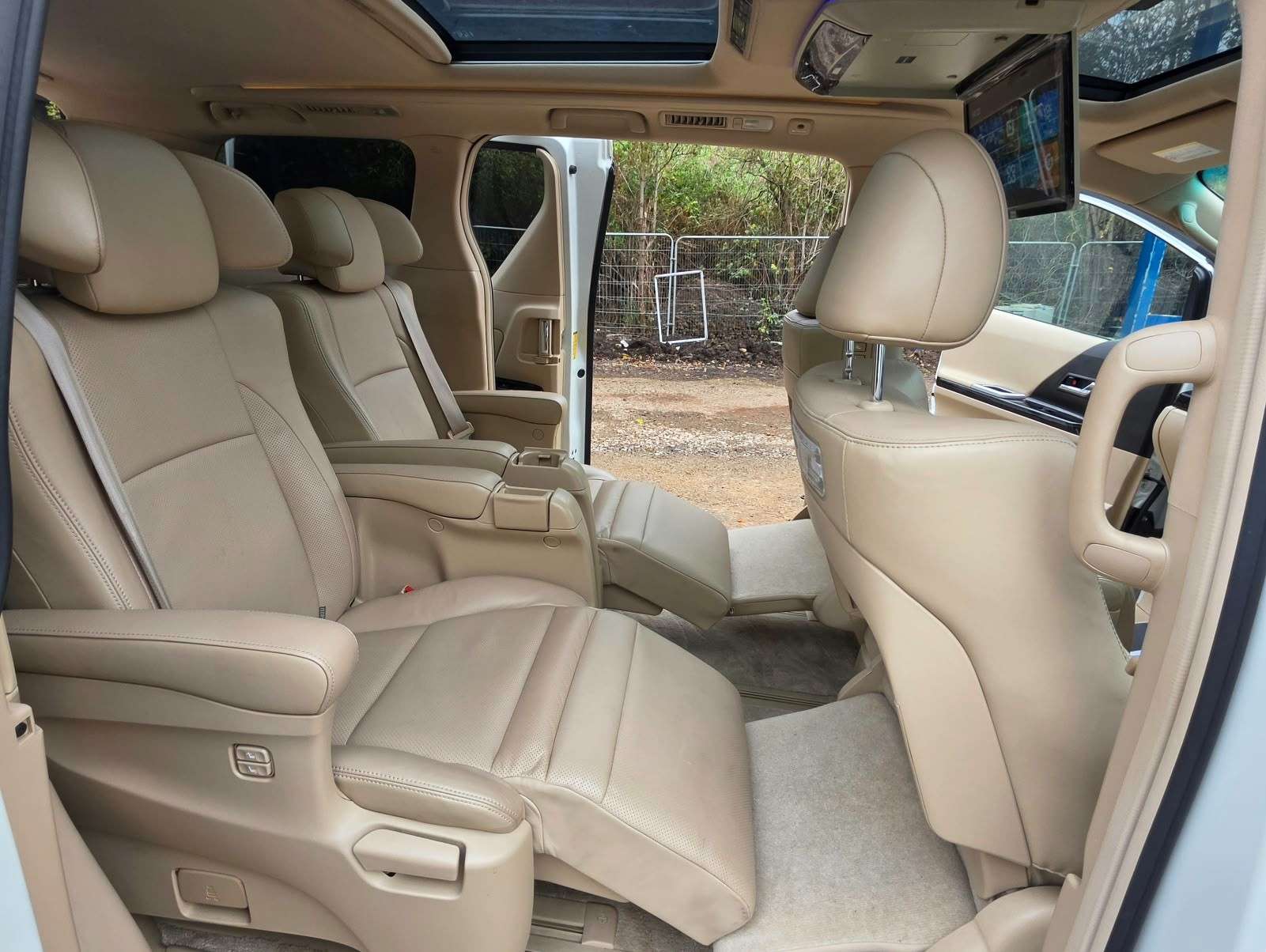 2012 TOYOTA VELLFIRE 2012 TOYOTA VELLFIRE