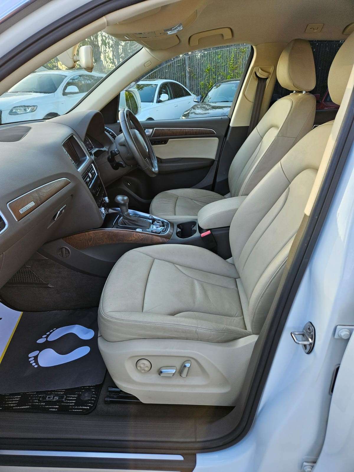 2013 AUDI Q5 2013 AUDI Q5
