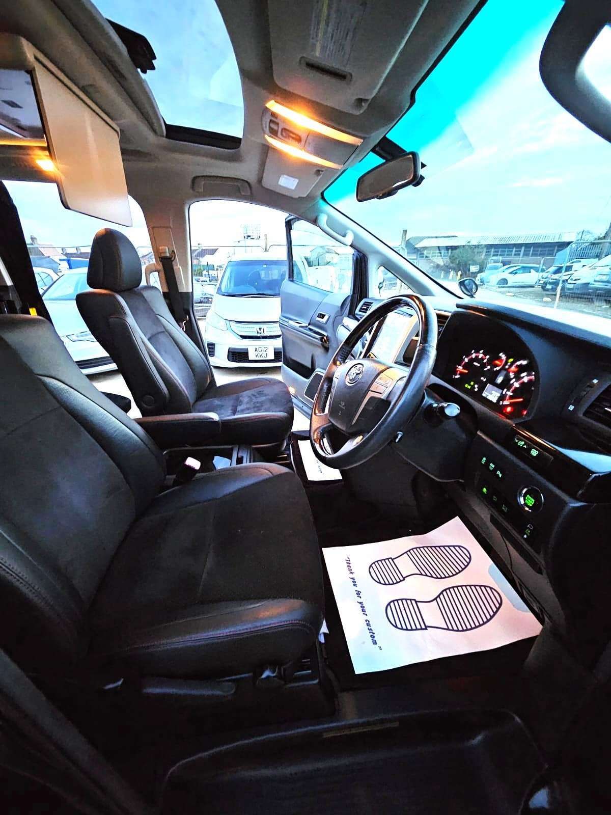 2013 TOYOTA VELLFIRE 2013 TOYOTA VELLFIRE